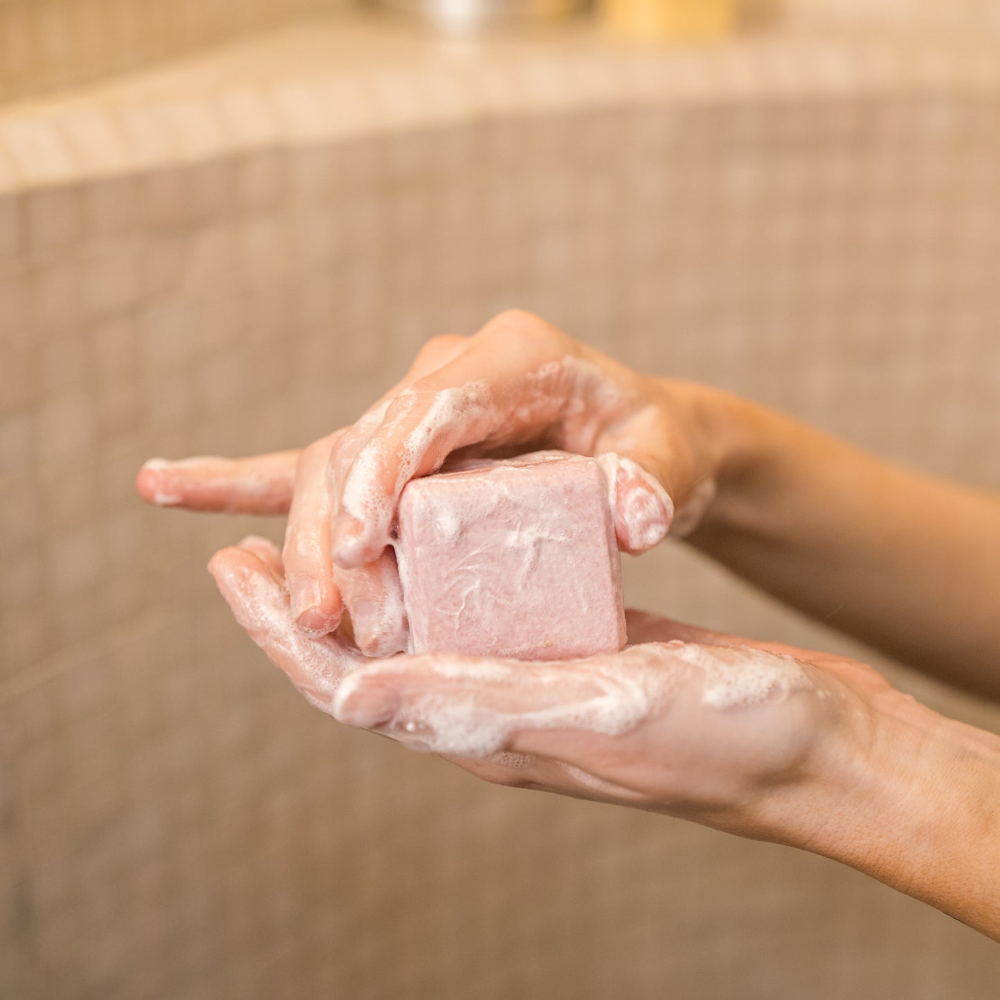 Shampooing solide LEO – volume